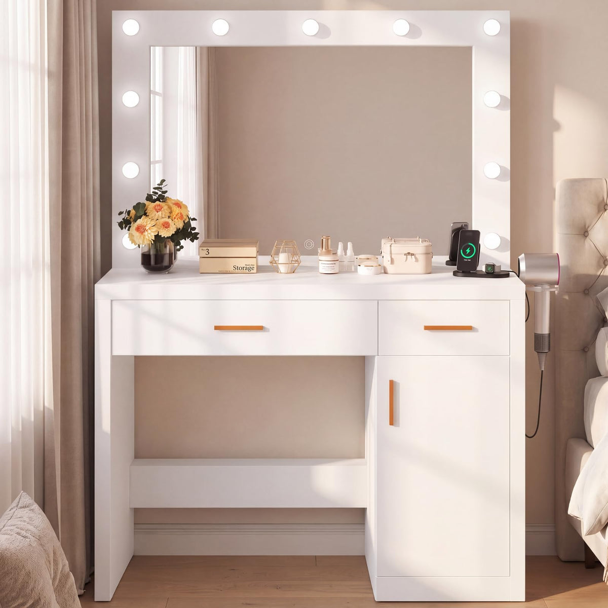 Vanity Desk with Mirror and Lights Q714