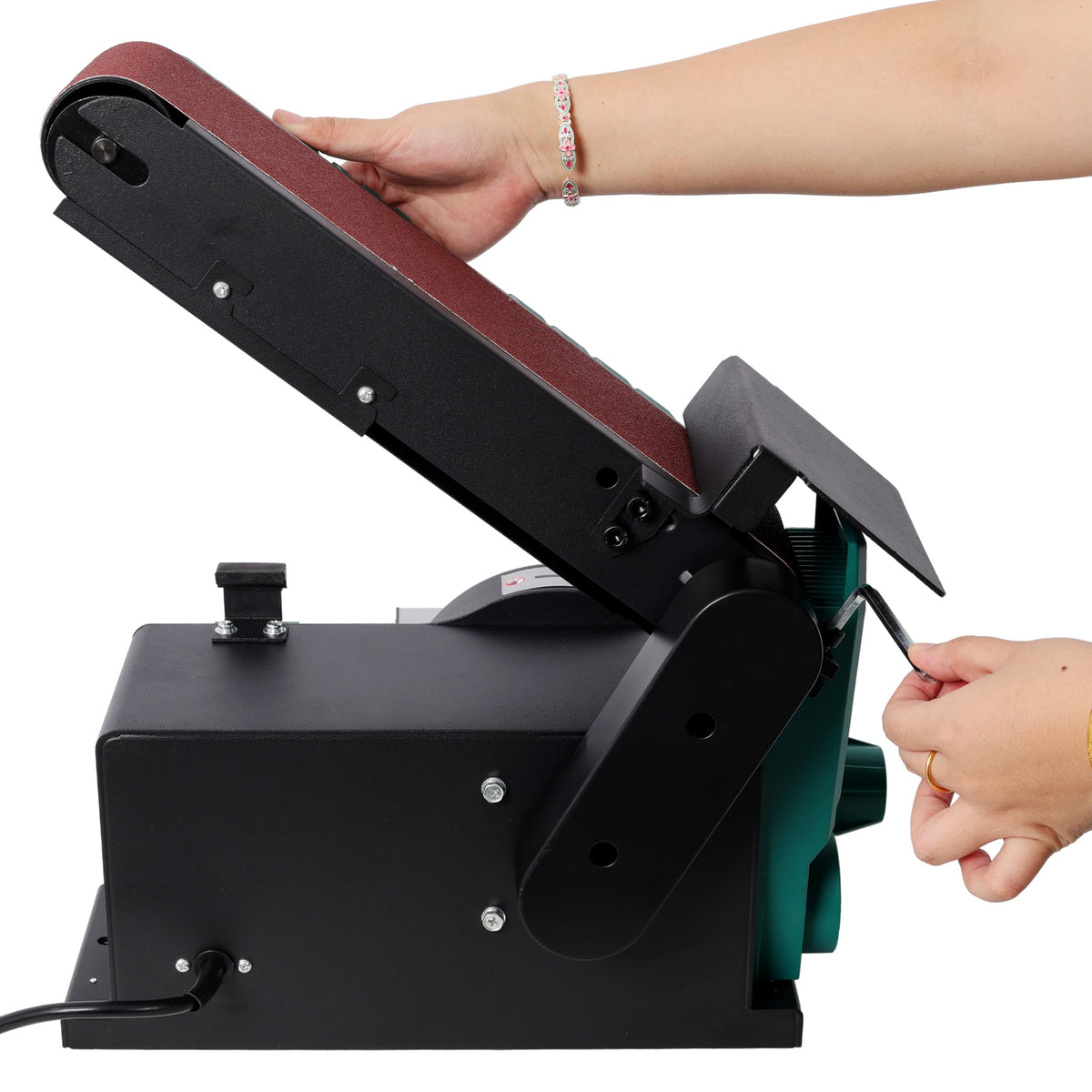 6" Disc and 4 x 36 in. Belt Sander with Aluminum Worktable U397